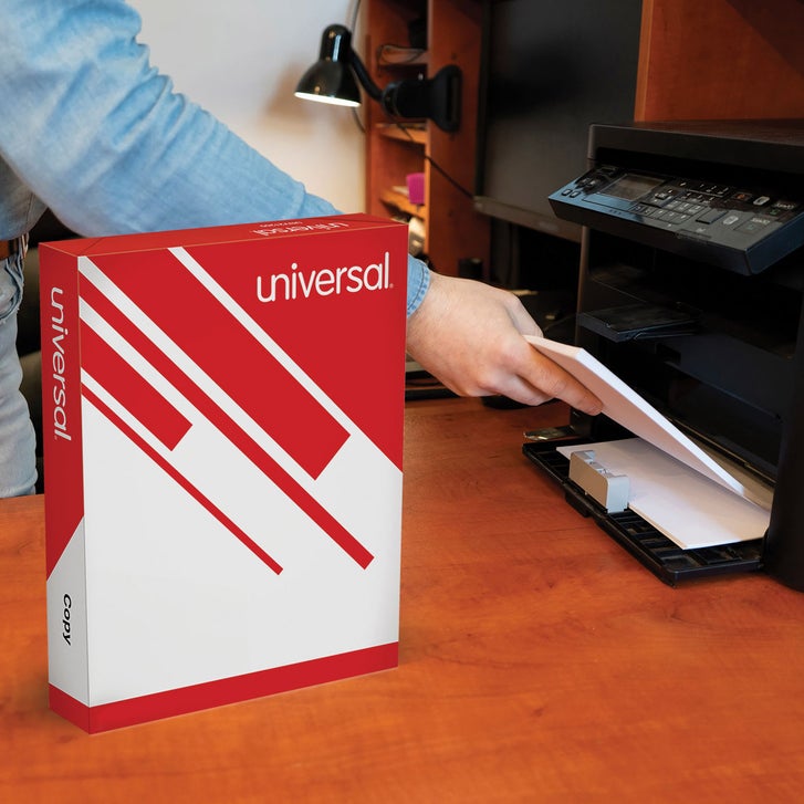 Universal Copy Paper, 8.5"x11" Letter, White, 20lb, 92 Bright