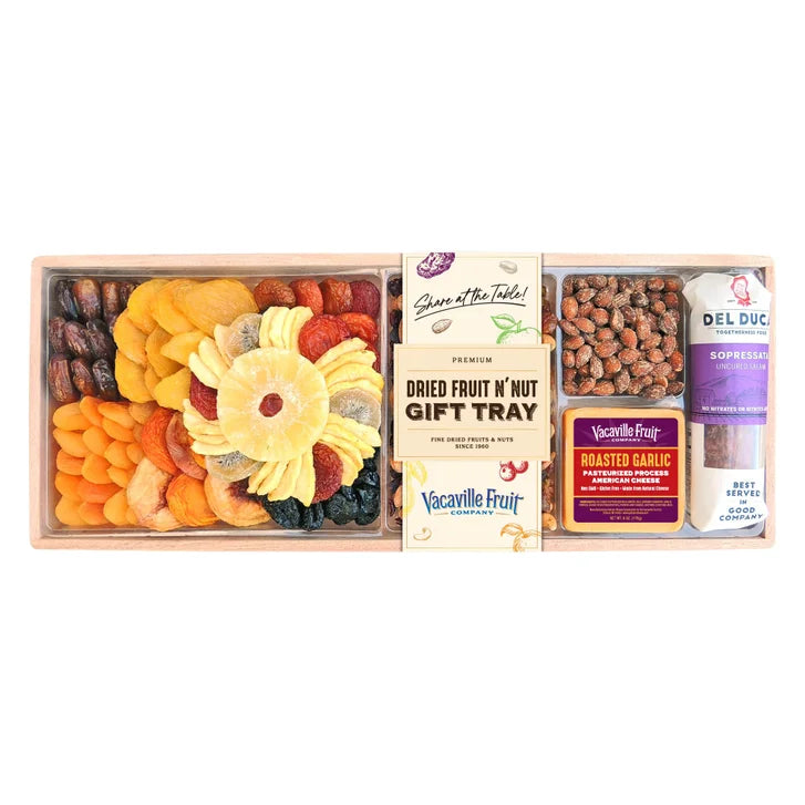 Vacaville Fruit Company, 60 oz. Dried Fruit & Nut Tray