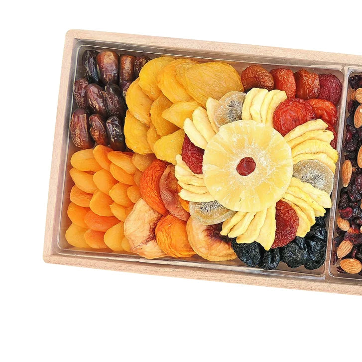 Vacaville Fruit Company, 60 oz. Dried Fruit & Nut Tray