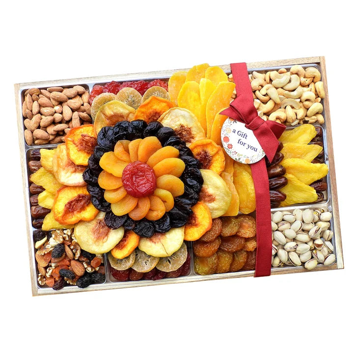 Vacaville Fruit Company, Dried Fruit & Nut Grand Pine Slatted Pine Tray, 80 oz.