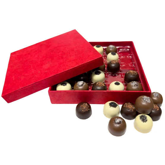 Knipschildt Caramel Chocolate Trio, 8.8 oz, 25 pieces