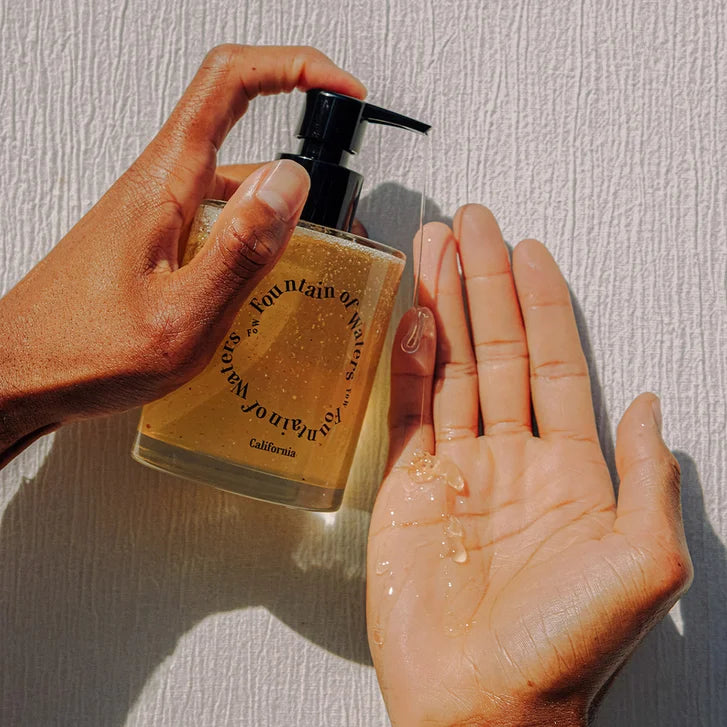 Fountain of Waters Tomato Garden Hand Care Set