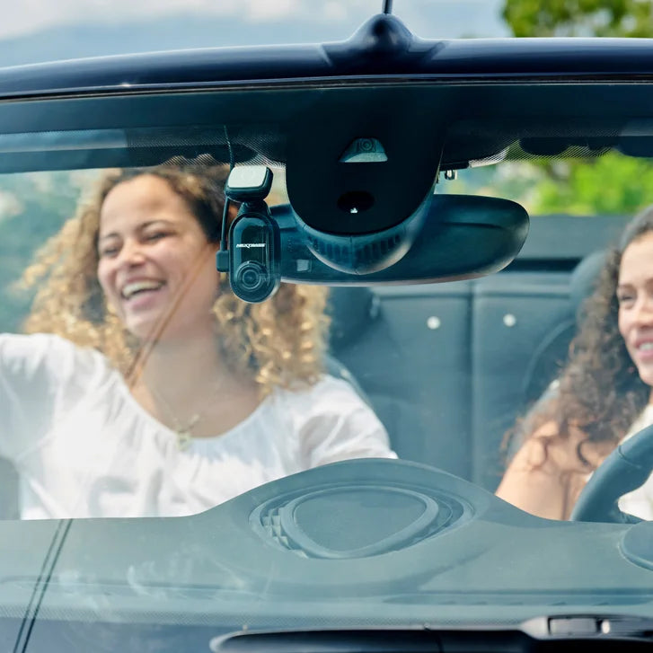 Nextbase Piqo 2K Dashcam with 64GB MicroSD Card and Piqo Quick Connect Cable