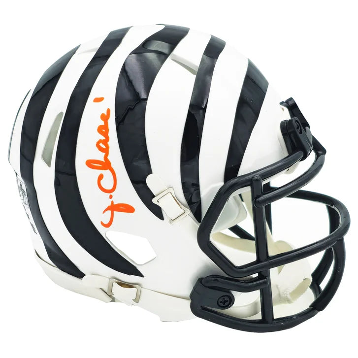 Ja'Marr Chase Cincinnati Bengals Autographed 2022 Alternate White Mini Speed Helmet - Beckett Authenticated