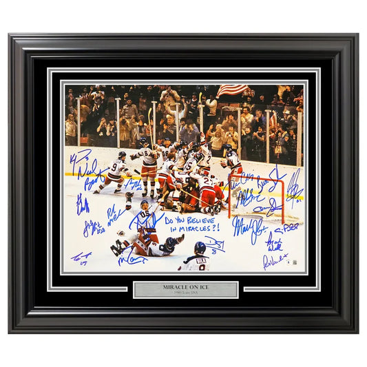 1980 Team USA Miracle on Ice Autographed Framed Photo with 19 Signatures - Beckett Authenticated