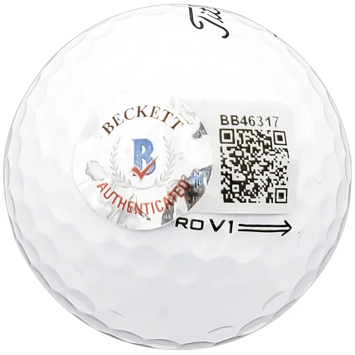 Lee Elder Autographed Titleist Masters Logo Pro V1 Golf Ball with PGA Tour Logo Display Case - Beckett Authenticated