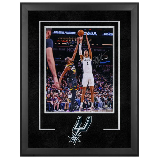 Victor Wembanyama Autographed Framed Photo San Antonio Spurs Shooting vs. Kevin Durant - Fanatics Authenticated