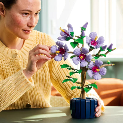 LEGO Hibiscus & Lotus Bundle