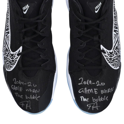 Giannis Antetokounmpo Milwaukee Bucks Autographed Game-Used Black Nike Shoes vs. Miami Heat on August 31, 2020 with "Game Worn The Bubble" Inscription