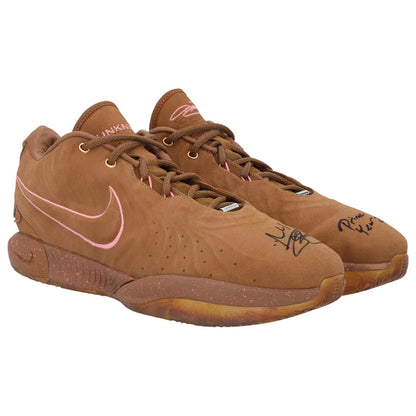 LeBron James Autographed Los Angeles Lakers Game-Used Brown Nike Shoes vs. Philadelphia 76ers with "Prime Year 21" Inscription